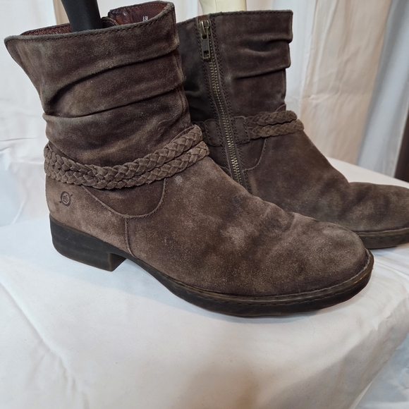 Born Brown Distressed Leather Ankle Boots Braided Detail Size 8.5 - Picture 3 of 10